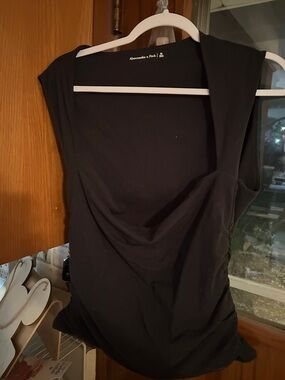 Abercrombie & Fitch Black square neck tank top